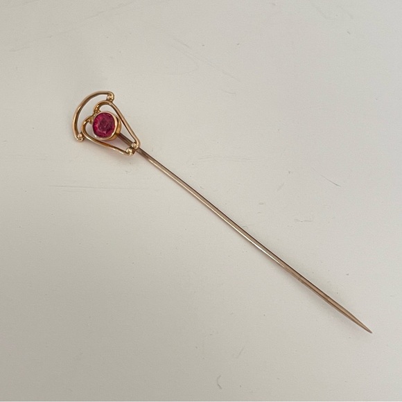 Vintage Victorian 14k Yellow Gold Stick Pin Pink Rhinestone - Picture 2 of 12